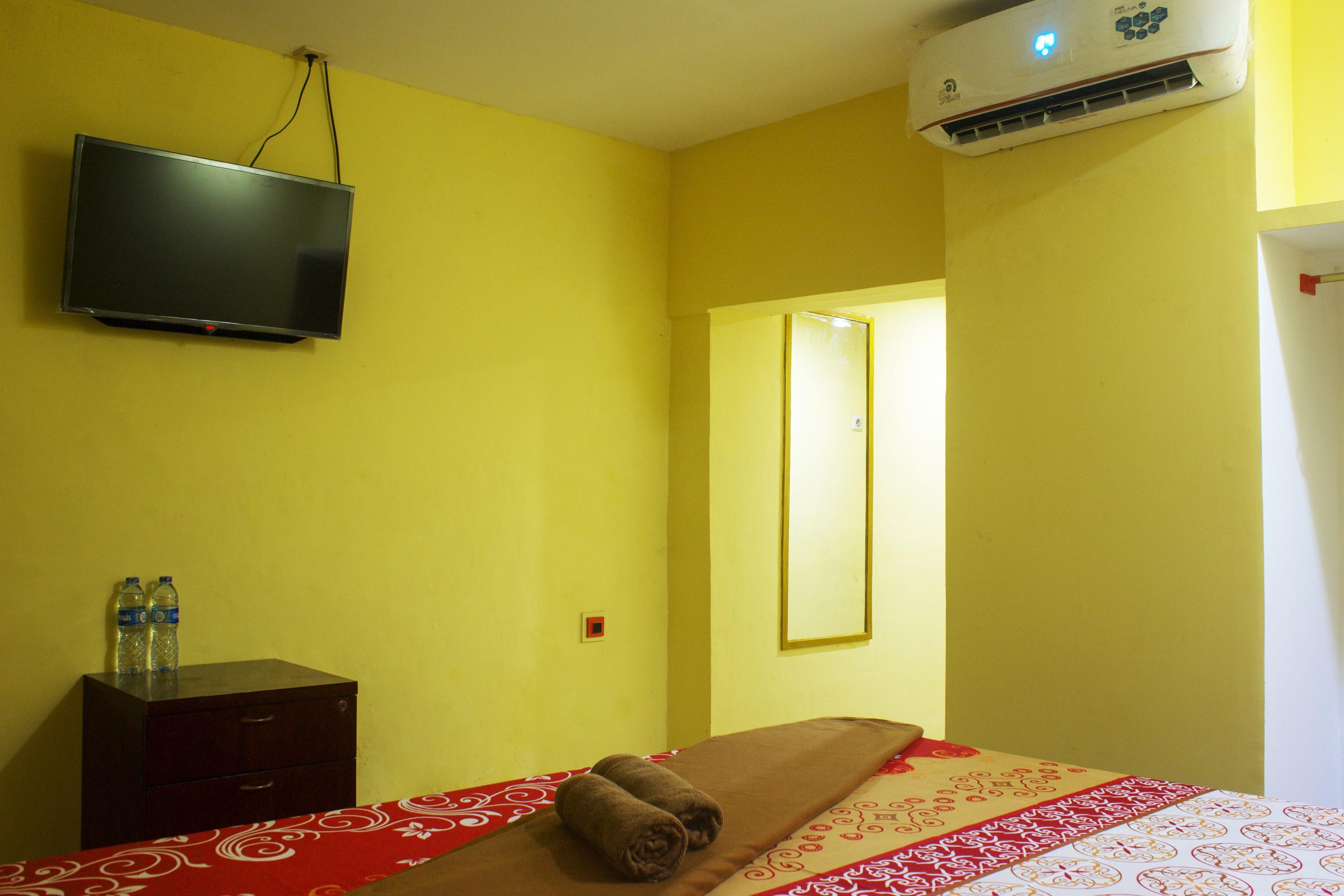 New Priok Indah Syariah Hotel Jakarta Exterior foto