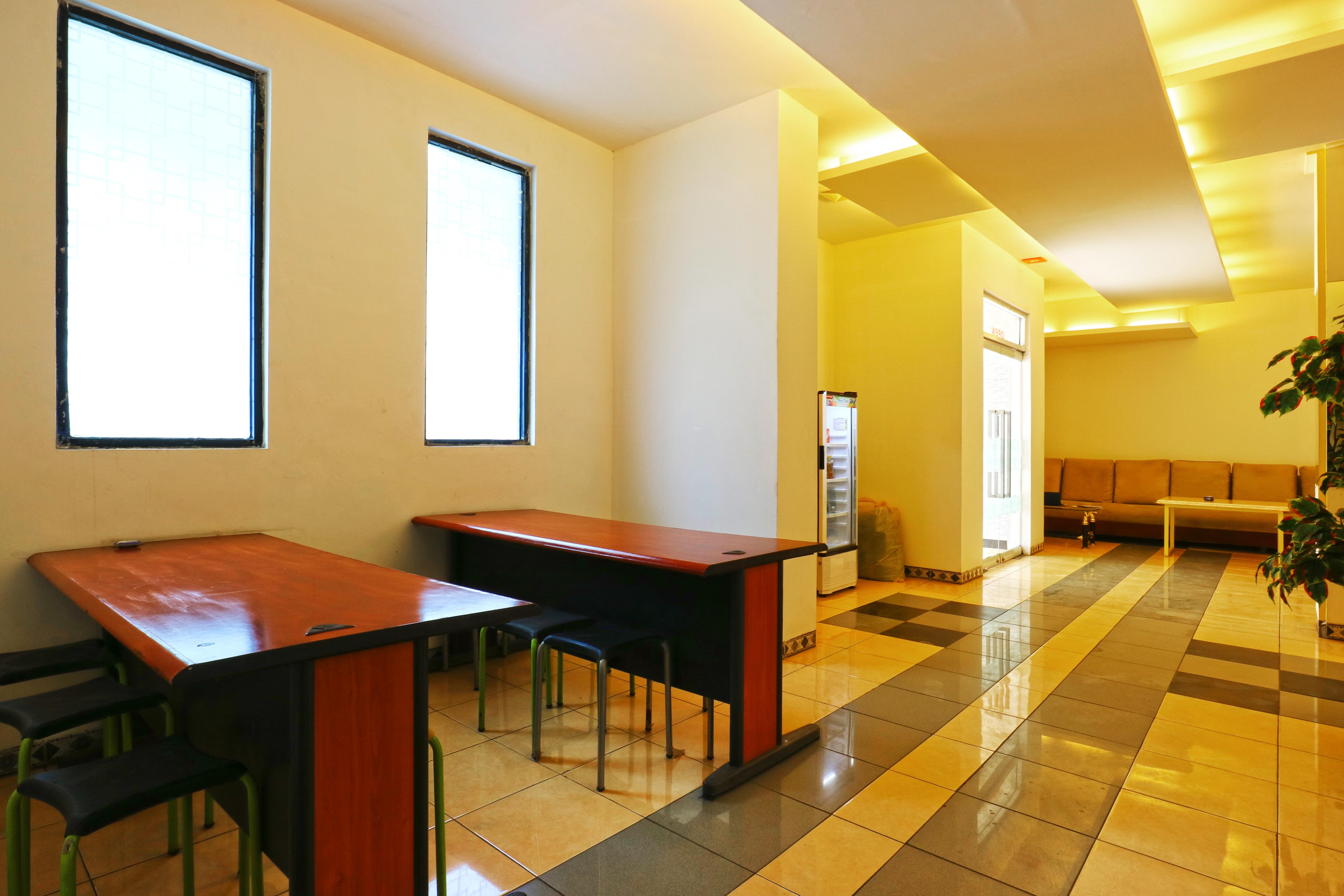 New Priok Indah Syariah Hotel Jakarta Exterior foto